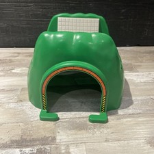 ROAD & RAIL TUNNEL 7522 FROM TOMY TOMICA WORLD - THOMAS THE TANK ENGINE VGC