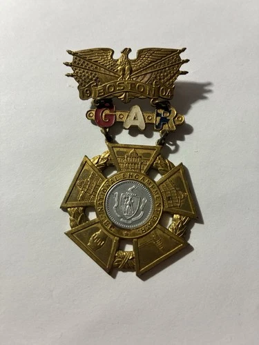 1904 BOSTON MASSACHUSETTS GAR BADGE GRAND ARMY OF THE REPUBLIC CIVIL WAR VETERAN