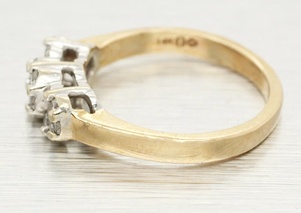 Anillo de flores con racimo de diamantes vintage de 0,50 quilates - banda de oro amarillo de 14 k - talla 7 Foto 2 de 4