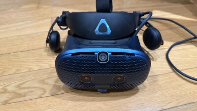 Used HTC Vive Cosmos