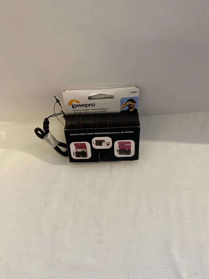 Lowepro Genuine Leather Camera Wallet - Image 3 of 4