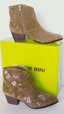 Gianni Bini RAMSIE Bayside Taupe Suede Embroidered Ankle Boots NEW WITH BOX Sz 8
