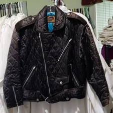 FOXRUN QUILTED BLACK BIKER JACKET SIZE SMALL READ FOR MEASUREMENTS IMPERFECTION