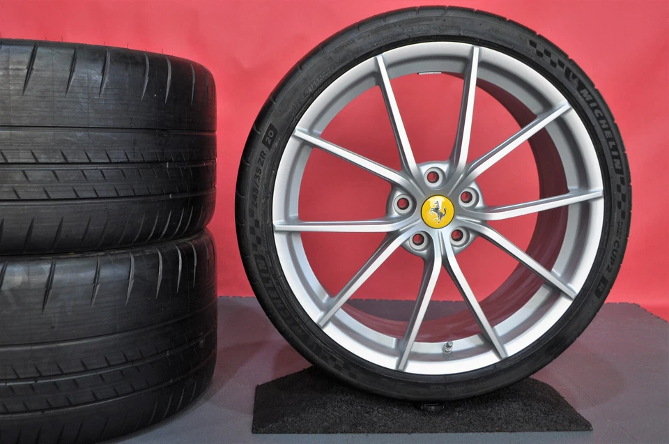 Original Ferrari 488 Pista Sommerräder Nürburgring Silber Michelin Cup 2 R RDKS - Bild 3 von 4