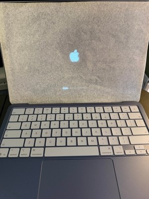 Apple Macbook Neo 13'' A18 Pro 8GB 256GB 5-Core GPU Indigo MHFF4LL/A 2026 Model