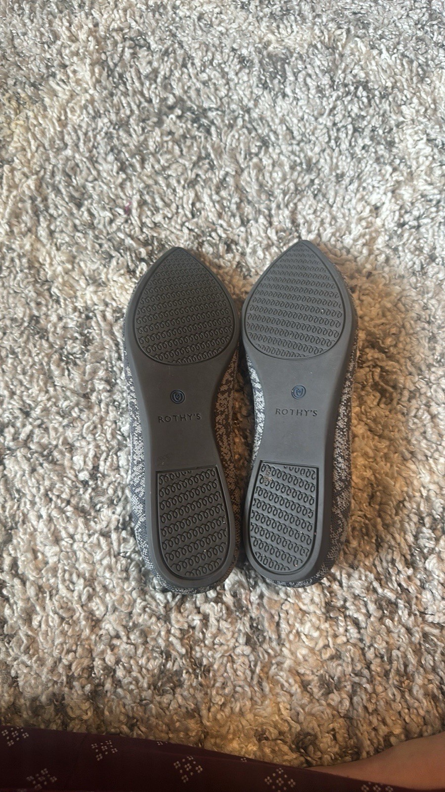 RARE Rothys Grey Python Snake Point Flat 8.5 Limi… - image 7