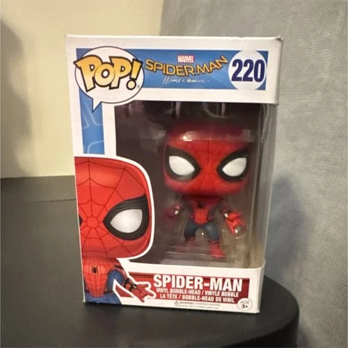 Funko Pop! Vinyl: Marvel Spider-Man Homecoming - Spider-Man #220 Bobblehead