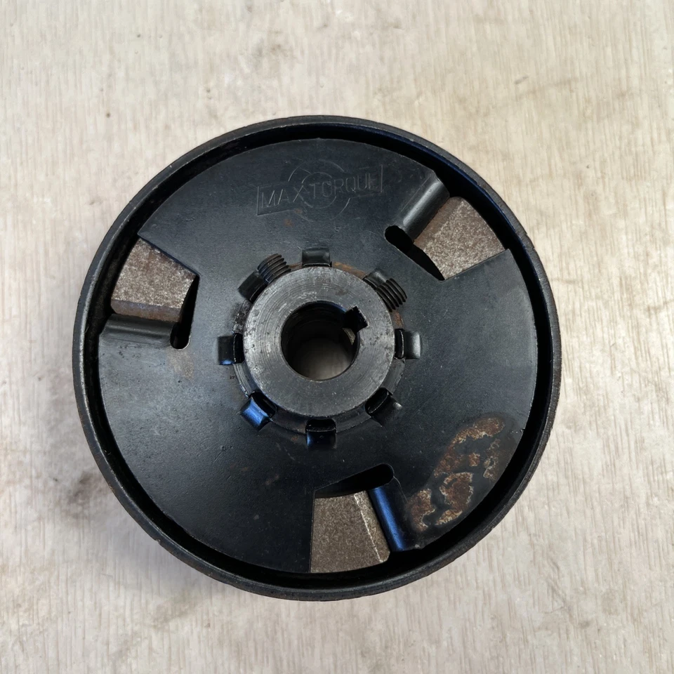 Centrifugal Clutch Max-Torque. 11T . 5/8”. . 35chain. ss1158 Go-Kart - Image 3 of 4