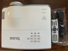 BENQ MX762 DLP Projector Short Throw 3000 ANSI Lumens HDMI HD 1080p