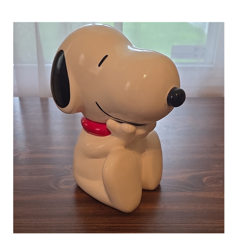 Snoopy Peanuts Ceramic Cookie Jar with Lid Red Collar 9x10x7 Used