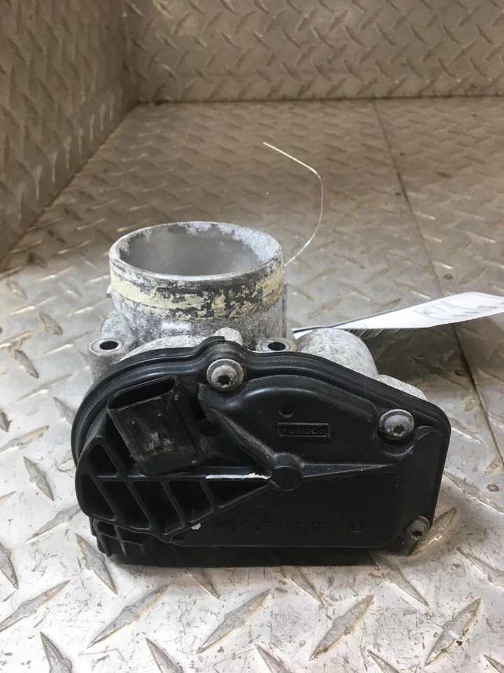 Conjunto de cuerpo/válvula del acelerador Mercury Milan 10 11 Foto 2 de 2