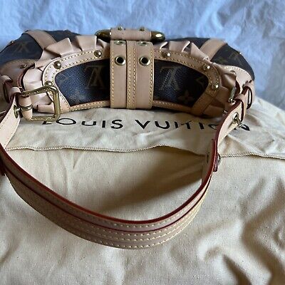 Vintage Louis Vuitton bag, limited edition, Leonor, monogram canvas (2004)  ‣ For Sure Vintage