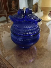 Vintage Cobalt Blue Glass Dish Trinket Jewelry Box  Kissing Birds Doves Lid Gift