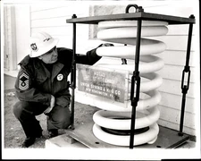 LD303 1964 Original UPI Photo NORAD SPRING ASSEMBLY SUPPORTS UNDERGROUND SITE