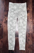 Spanx Women's Size M Gray/Green Camo, Pull on Hi-Rise Leggings/ Jeans /Jeggings