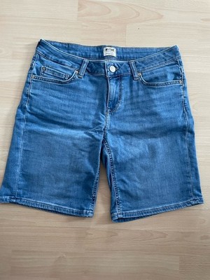 MUSTANG Damen Jeans Shorts Gr. 28 (36) kurze Hose Bermuda Sommer