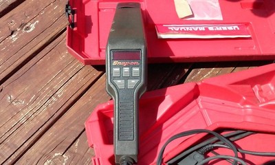 Snap-on MT2261 Tach Advanced Computerized Digital Timing Light for