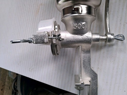 Manual Corn Grinder Flour Maker Wheat Grain Nut Nut Mill Crank Labor-saving Cast - Picture 4 of 5