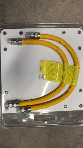 (2) Jones Stephens Gas Connector Coated  Fitting 1/2" MIP x 1/2" M x 5/8" x 24" - Picture 1 of 2