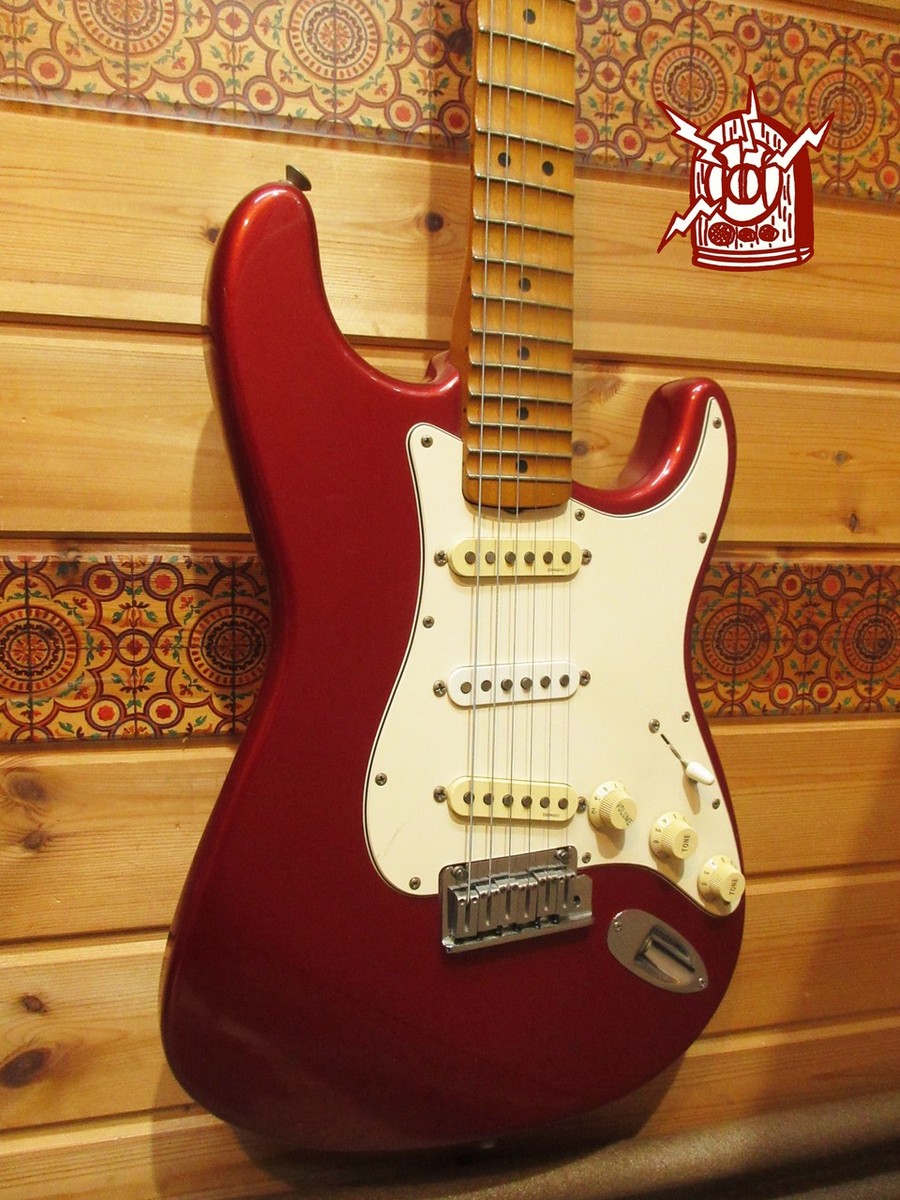 Fender Yngwie Malmsteen Stratocaster with Gig bag 1995 Electric