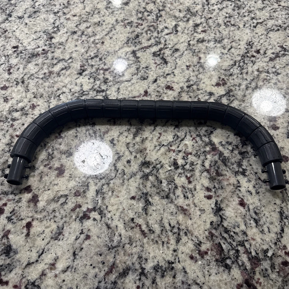 Cochecito de asiento individual Baby Jogger City Mini GT - Pieza de manillar de repuesto Foto 2 de 4