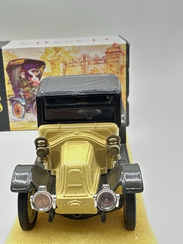 Corgi Classics 1910 Daimler Diecast Model Car - Boxed - Picture 7 of 10