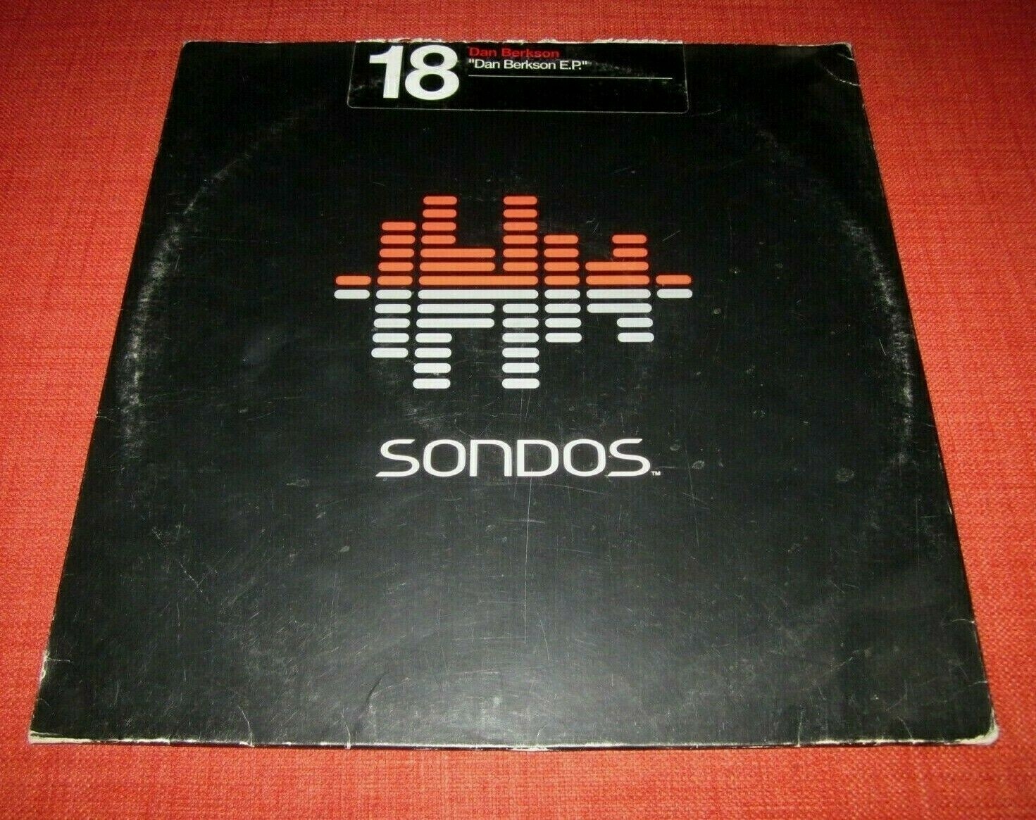 Foto 1 di 4