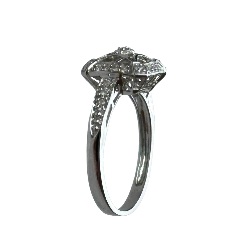 Square Sterling Silver Ring with Cutouts & Sparkling Zirconia on Band Size 7 - Image 3 of 3