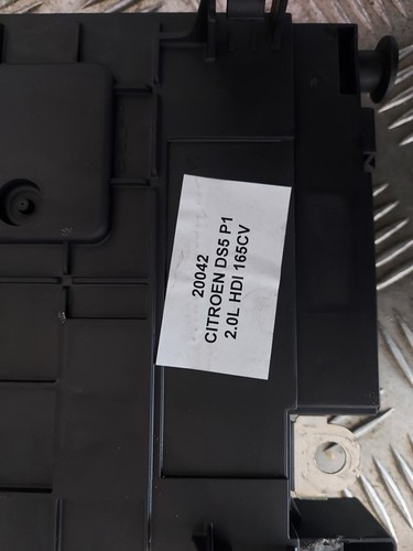 Boitier Fusible BSM AB4 - DS DS5 2.0L HDI 165CV - Référence : 9807428280 - Picture 4 of 4