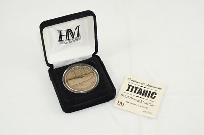 Vintage Titanic Highland Mint Solid Bronze Medallion/Coin in Black Velvet Clam