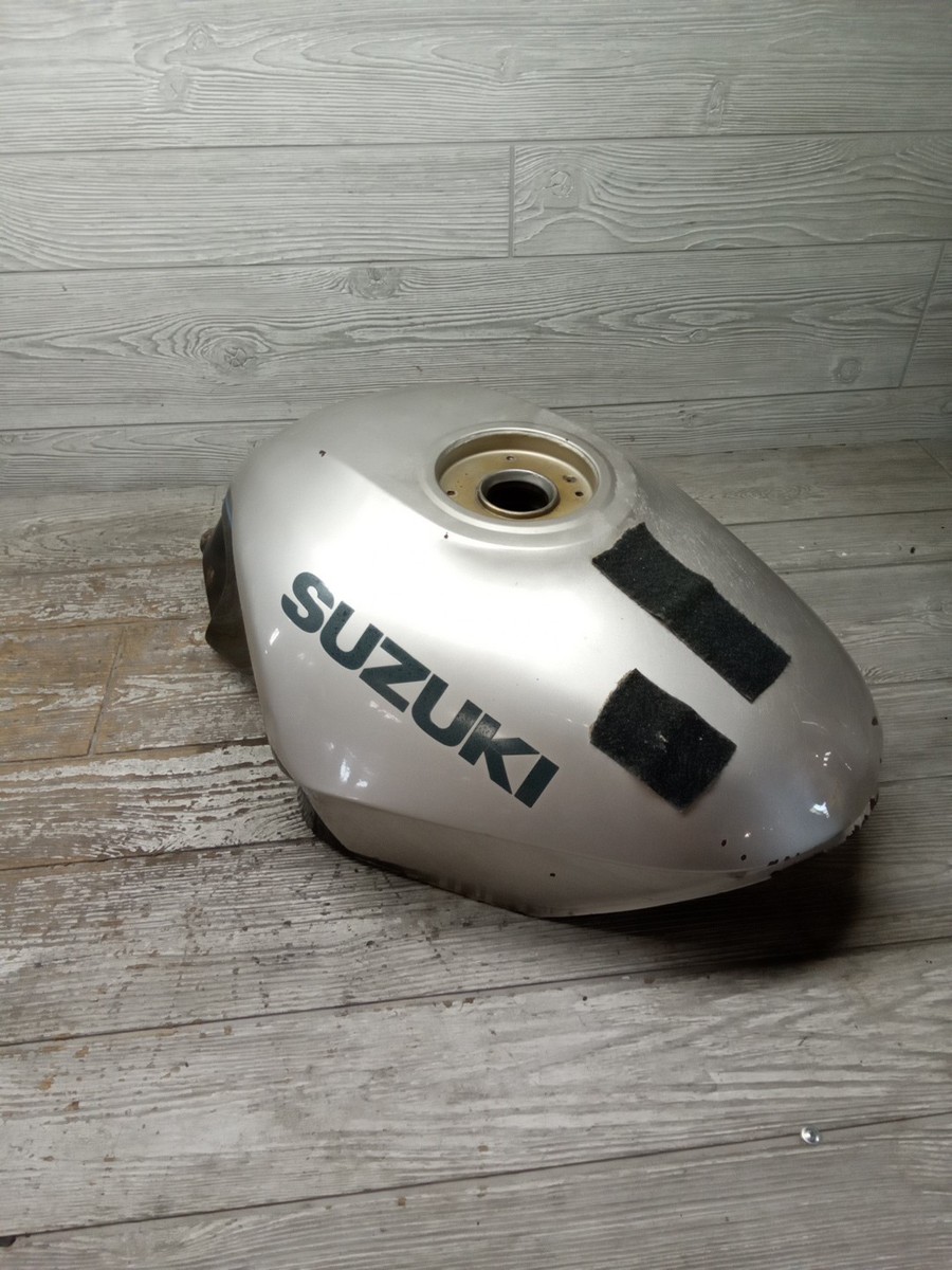 1990 90 89-97 Suzuki Katana GSX750F Gas Tank Fuel Tank Reservoir