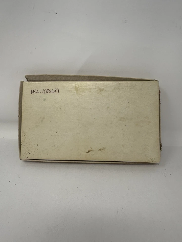 Vintage Puremco #616 RED Standard Marblelike Dominoes w/box - Image 3 of 4