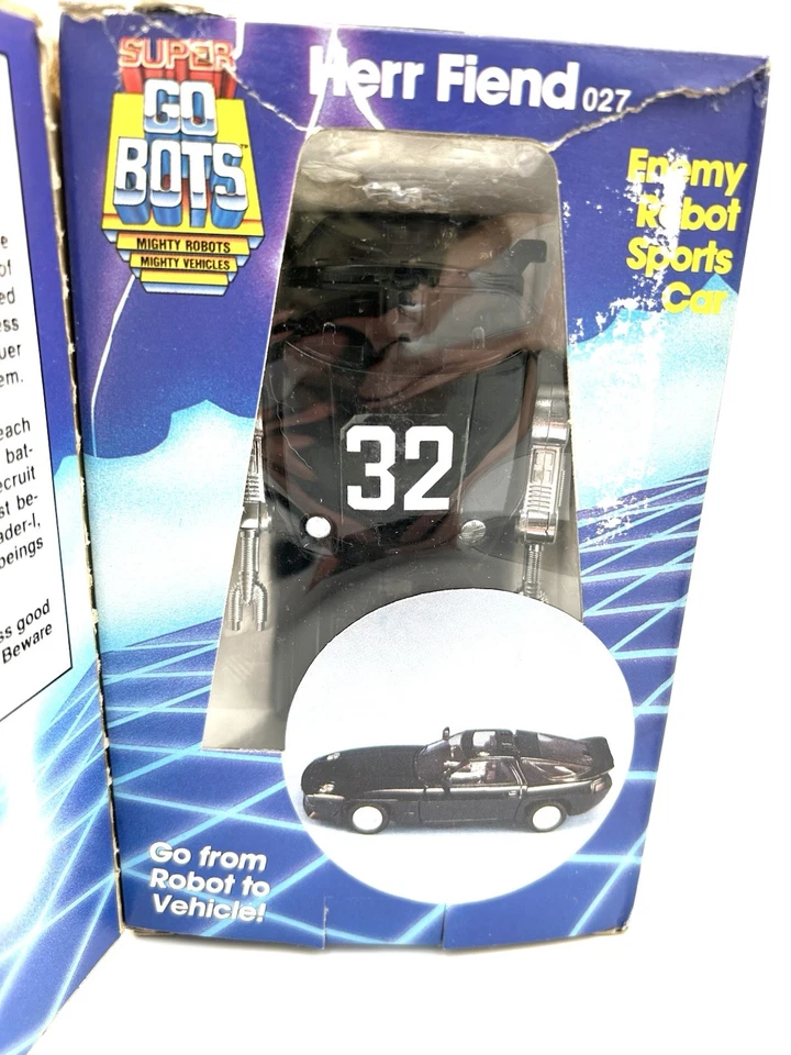 Herr Fiend 027 w/box Super Tonka GoBots Enemy Robot Sports Car Black 32 64 - Image 3 of 4