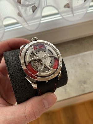 MB&F MAD1 Red Gebraucht guter Zustand