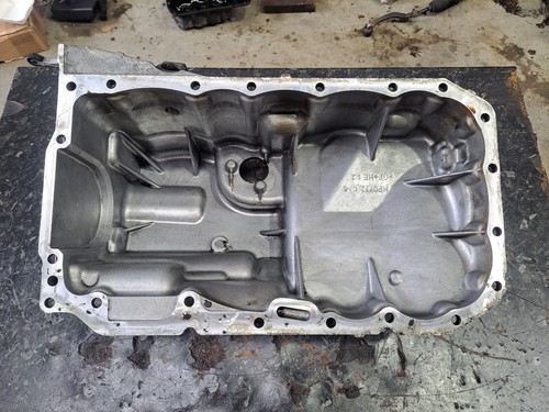 BMW 3 Series E90 E91 Pre LCI 320D N47 DIESEL Genuine Oil Sump/Pan NO SENSOR