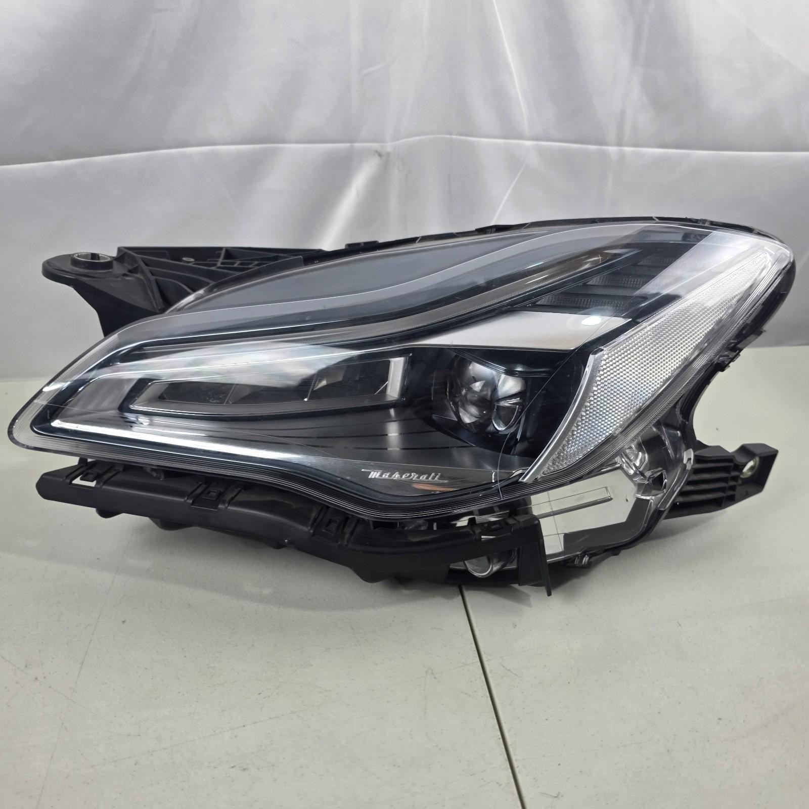 Maserati Quattroporte 2019-2021 Left, right Headlights Pair P/N 670100614