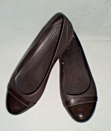 Crocs Patent Look Cap Round Toe Slip On Ballet Flats Shoes Size W 10