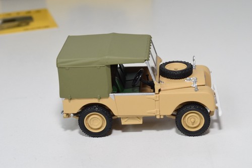 A67 1:43 VANGUARDS VA11107 LAND ROVER SERIES I SUFFOLK REGIMENT MIB VERY RARE! - Picture 4 of 13