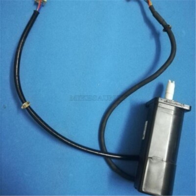 1Pc Used Yaskawa Electric SGME-01AF12 hc