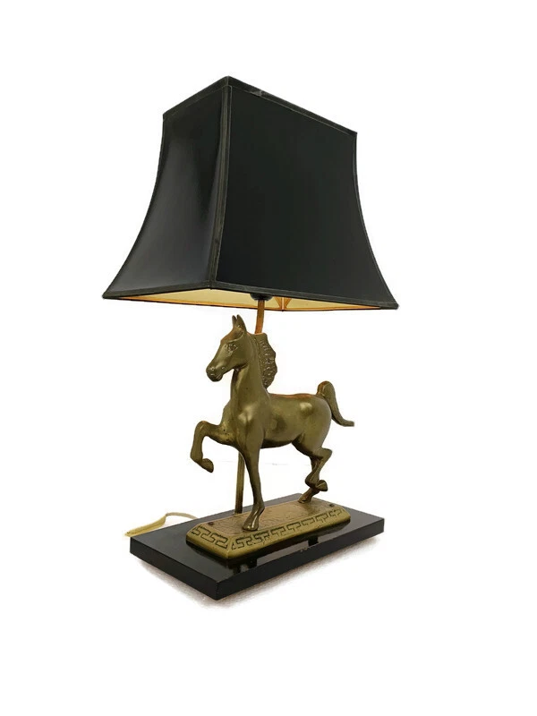 Horse 2024 desk lamp
