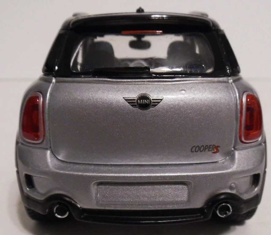 BMW Mini Countryman Maisto diecast 1/24 usado Foto 4 de 4