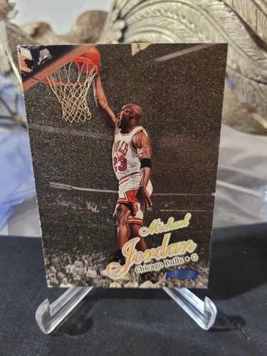 Michael Jordan 1997 - 1998 Fleer Ultra #23G Gold Medallion Insert Bulls 📈🔥