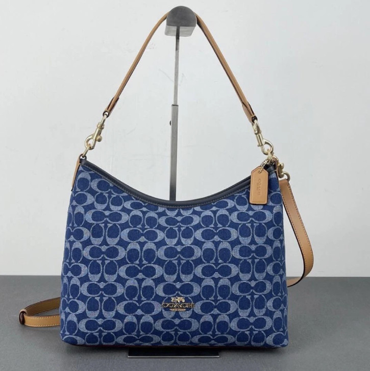 COACH Laurel Shoulder Bag Signature Denim Denim/Natural CY702 Outlet