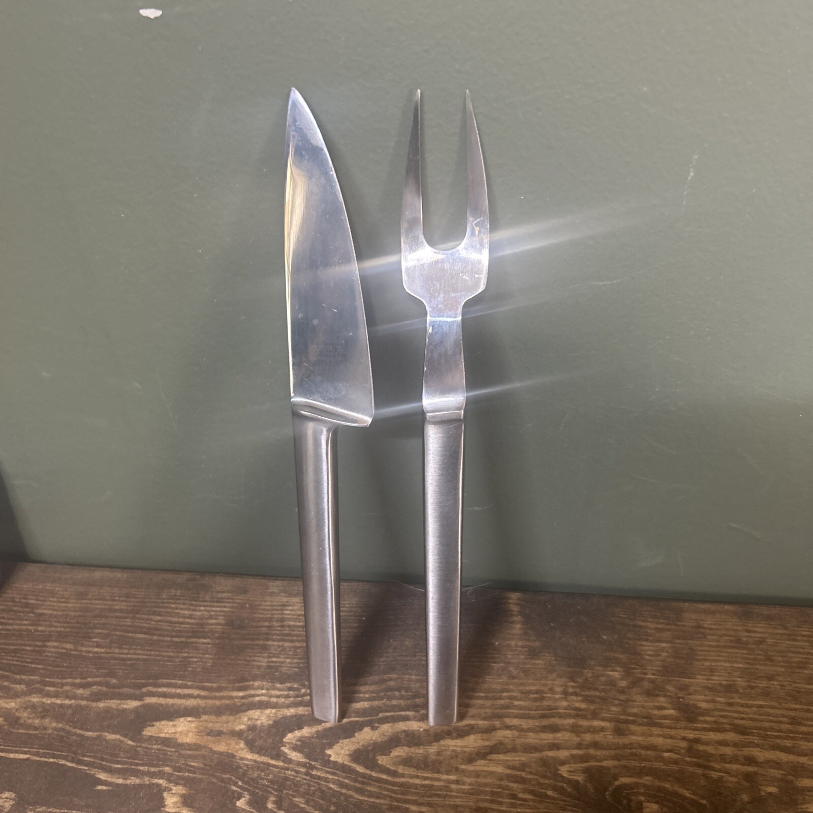 Imperial Crest Knife And Fork Set