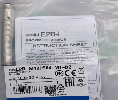 1PC New Omron E2B-M12LS04-M1-B2 Proximity Sensor Free Shipping