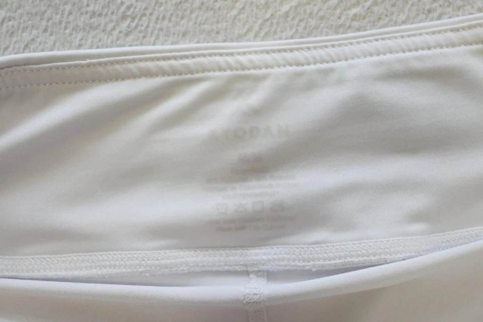 Falda Tenis Kyodan Skort Rendimiento Blanca Atlética Mujer Talla Mediana Foto 2 de 4