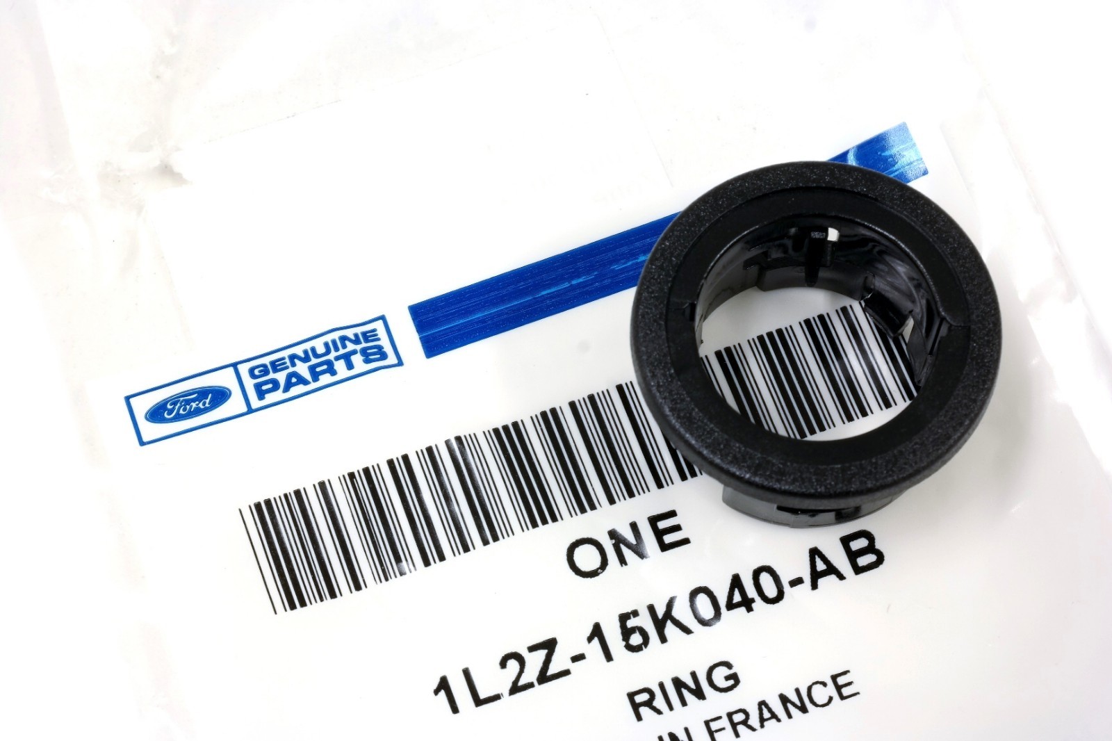 OEM NEW Center Console Cigarette Lighter Ring Trim Bezel Ford 1L2Z-15K040-AB