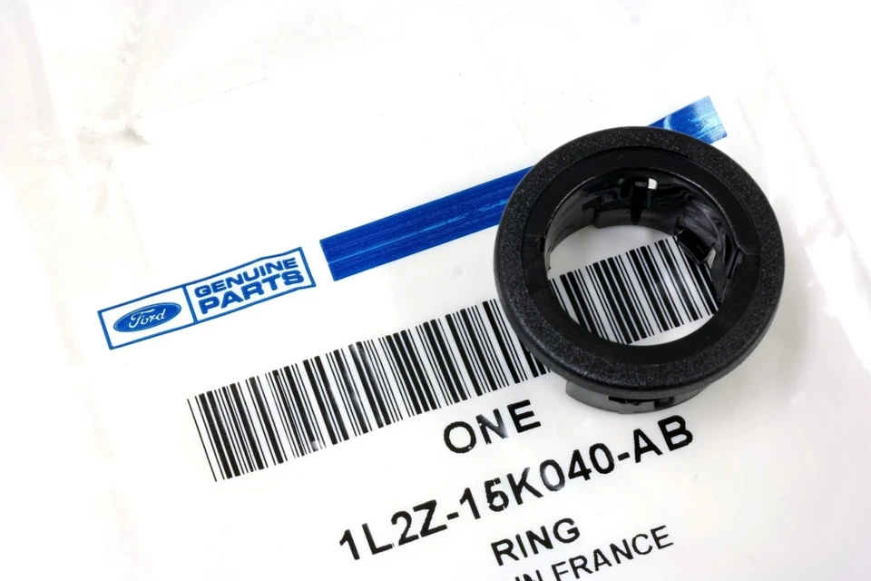 OEM NUEVO Consola Central Encendedor Anillo Bisel Borde Ford 1L2Z-15K040-AB Foto 4 de 4