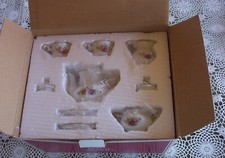 ROYAL ALBERT OLD COUNTRY ROSES LE PETITE MINIATURE MINI TEA SET-CUPS-TEAPOT