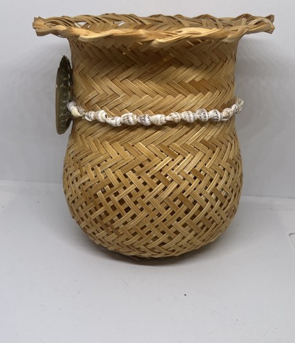Decorative Weaved, Bamboo Vase Shaped wicker baskets, customizable - Picture 2 of 8